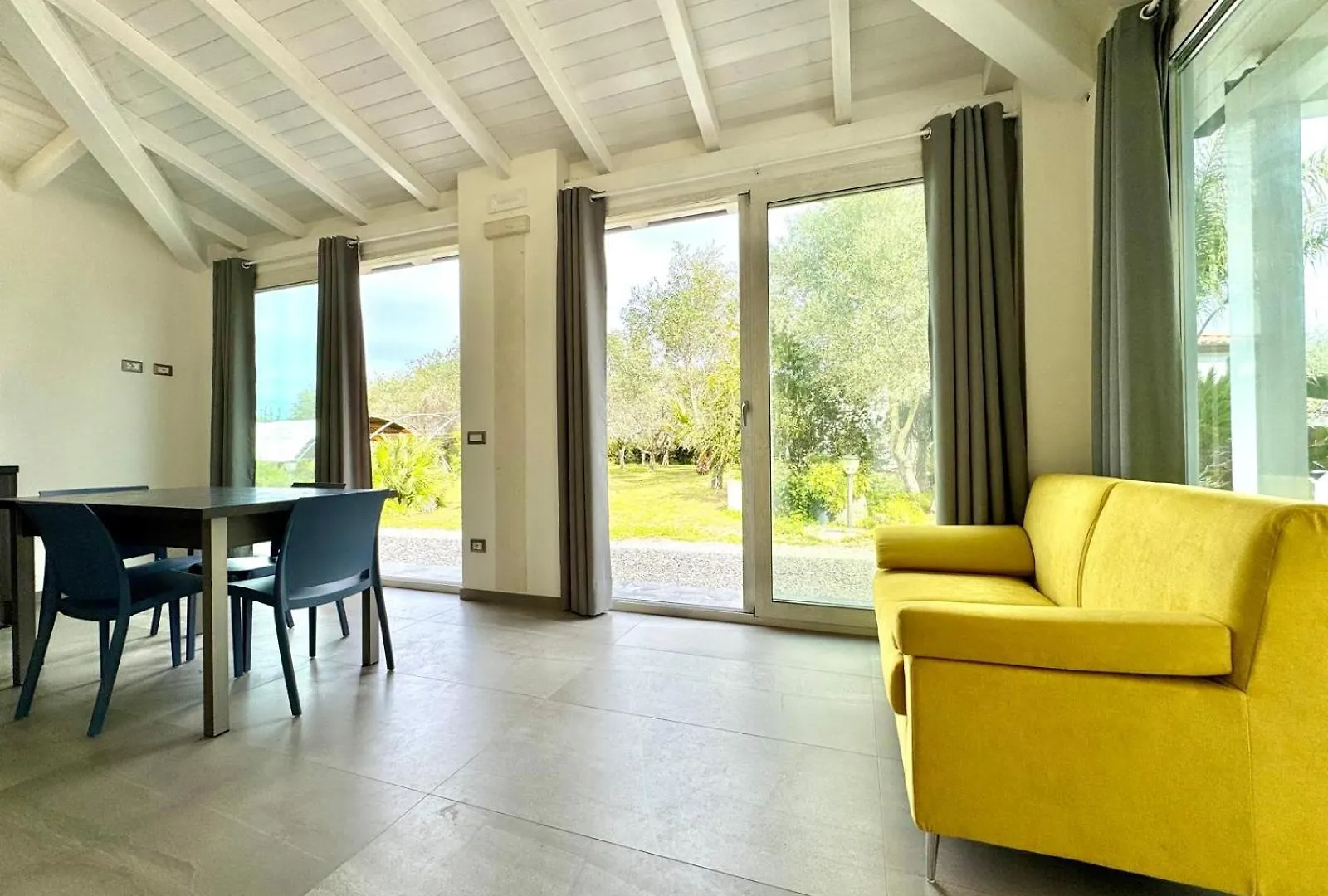 Wind Rose Villa Girasole